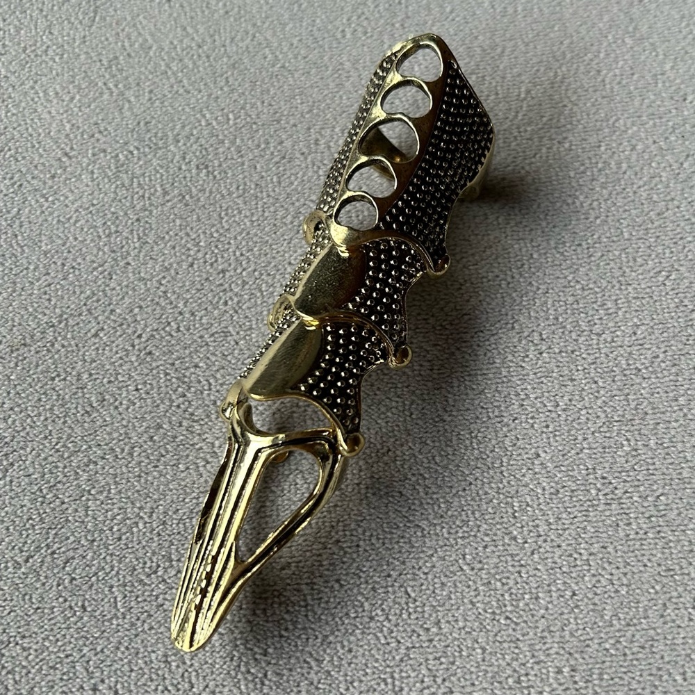 Gold Tone Long Finger Claw Ring ~ Brand New! - Picture 9 of 9